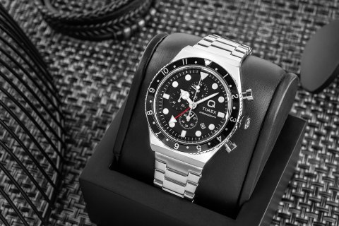 Timex Zegarek Męski TIMEX Q Timex 3-Time Zone Chronograph TW2V69800 + BOX