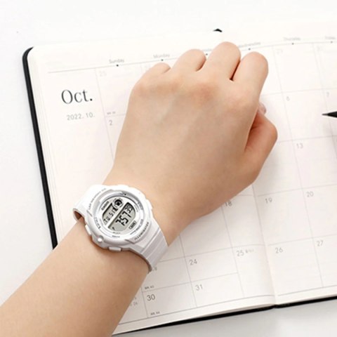 Casio ZEGAREK DAMSKI CASIO LWS-1200H-7A1 + BOX