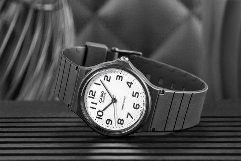 CASIO Zegarek CASIO MQ-24-7B2LEG + BOX