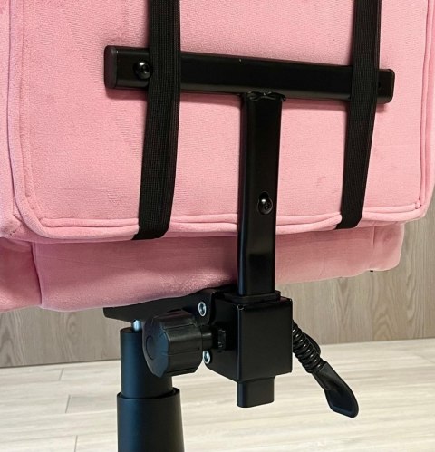 Prototype Fotel obrotowy gamingowy XL POKER PRO PINK + WHITE ALCANTARA