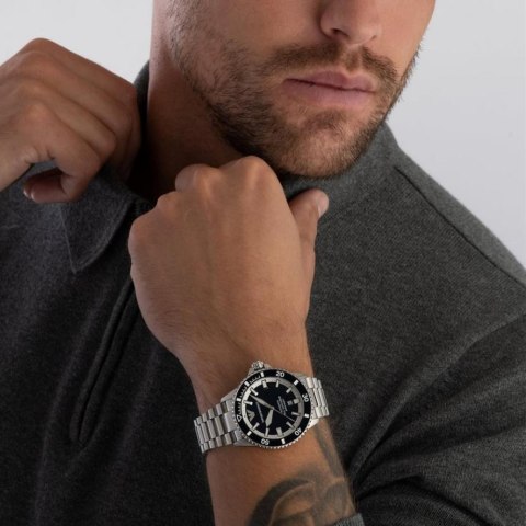 Emporio Armani ZEGAREK MĘSKI EMPORIO ARMANI AR60079 Sea Explorer AUTOMATIC (zi110a) + BOX