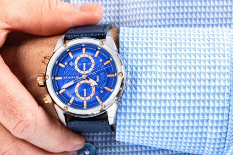 Giewont Zegarek Męski Giewont Chronograph Sapphire Srebrno Niebieski GW8810-A2