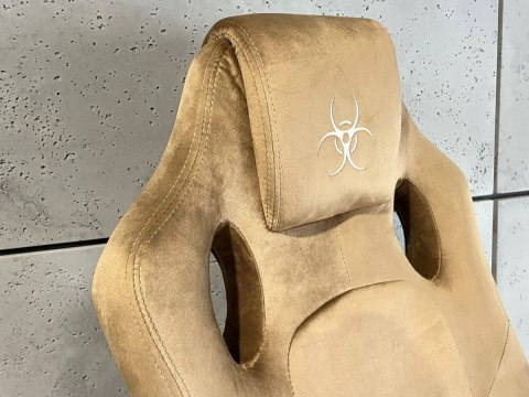 Lugano .Fotel obrotowy do biurka CARRERA M ALCANTARA BEIGE