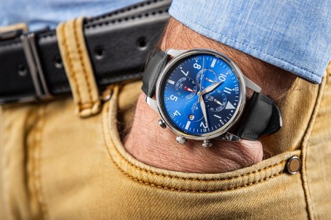 Giewont Zegarek Męski Giewont Chronograph Sapphire Czarno Niebieski GW5630-A3