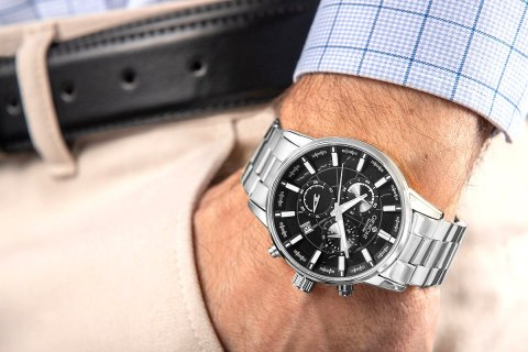 Giewont Zegarek Męski Giewont Chronograph Sapphire Srebrny GW4580-B2