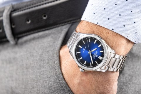 Giewont Zegarek Męski Giewont Elegance Sapphire Srebrno Niebieski GW5160-B3