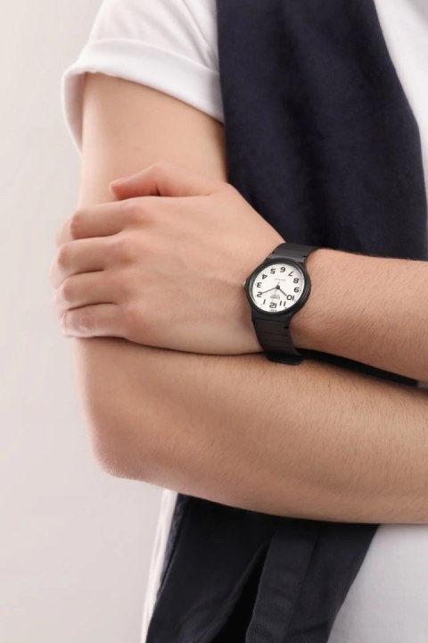 Casio ZEGAREK UNISEX CASIO MQ-24-7B + BOX