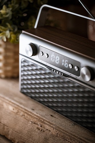 CR 1183 Radio z bluetooth