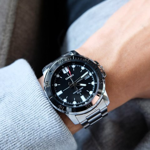 Casio ZEGAREK MĘSKI CASIO MTP-VD01D-1EV (zd185a) + BOX