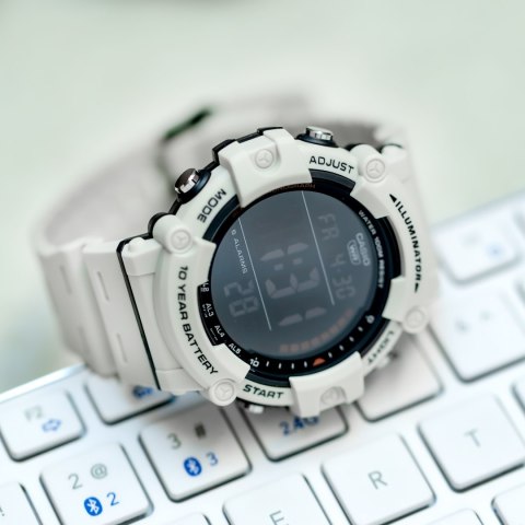 Casio ZEGAREK MĘSKI CASIO AE-1500WH-8B2 + BOX