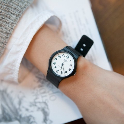 Casio ZEGAREK UNISEX CASIO MQ-24-7B2 + BOX