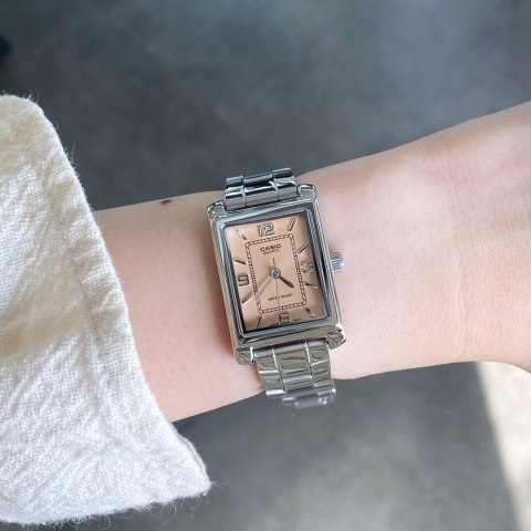 Casio ZEGAREK DAMSKI CASIO LTP-1234DD-4A + BOX