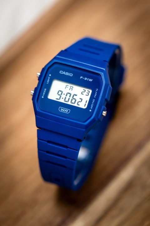 Casio ZEGAREK MĘSKI CASIO F-91WB-2A1DF + BOX