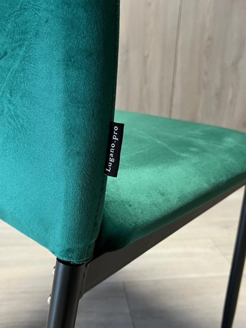 Lugano Krzesło tapicerowane VALVA DUO VELVET GREEN