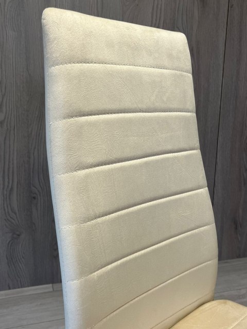 Lugano Krzesło tapicerowane VALVA LINE VELVET BEIGE