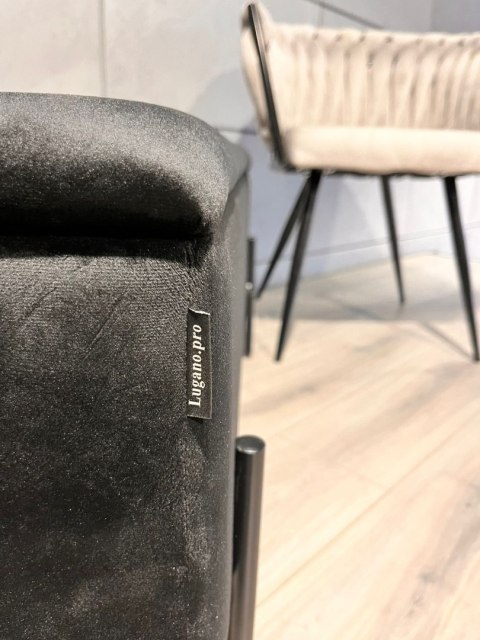 Lugano PUFA kufer Lugano LUZZI BLACK VELVET 95