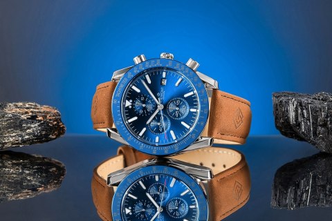 Giewont Zegarek Męski Giewont Chronograph Sapphire Brązowo Niebieski GW8720-A2