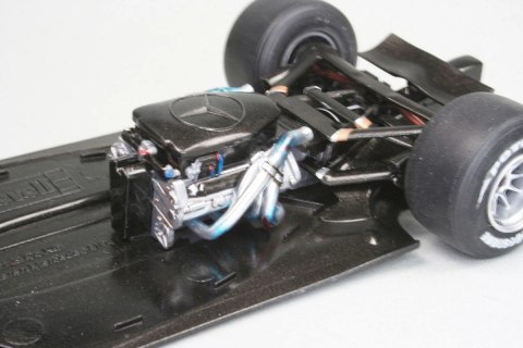 Model plastikowy mclaren mercedes mp4-25 l. hamilton