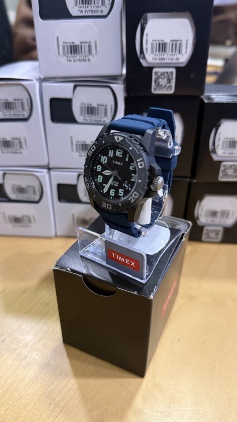 Timex ZEGAREK MĘSKI TIMEX Main Street TW5M61100 + BOX