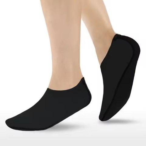 DA407 Skarpetki buty do wody 40-42 czarny