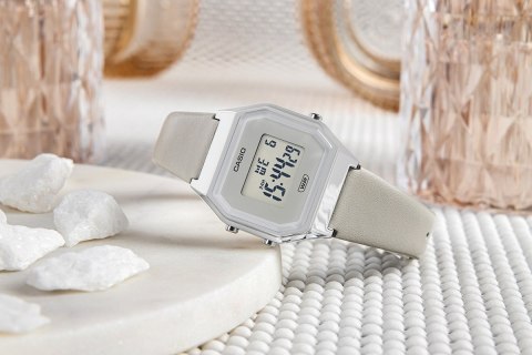 CASIO Zegarek Damski CASIO Vintage LA680WEL-8EF + BOX