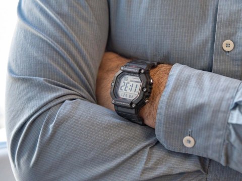 Casio ZEGAREK MĘSKI CASIO AE-1600H-1AVEF + BOX (zd300a)