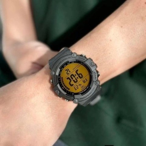 Casio ZEGAREK MĘSKI CASIO SPORT ILLUMINATOR AE-1500WHC-8A + BOX