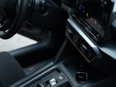 Adapter Carplay Android Auto Tracer CarLink PRO TRACER