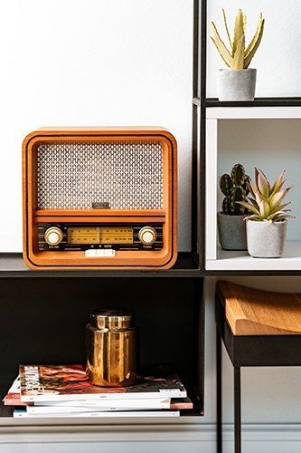 CR 1188 Retro radio CAMRY
