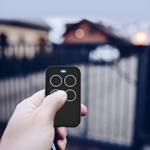 Pilot samokopiujący / remote control duplicator RTO