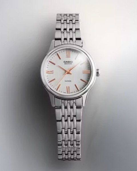 Casio ZEGAREK DAMSKI CASIO BLS-100D-7A (zd671b) + BOX