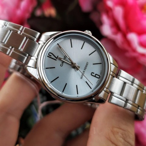 Casio ZEGAREK DAMSKI CASIO LTP-V005D-2B (zd586n) + BOX