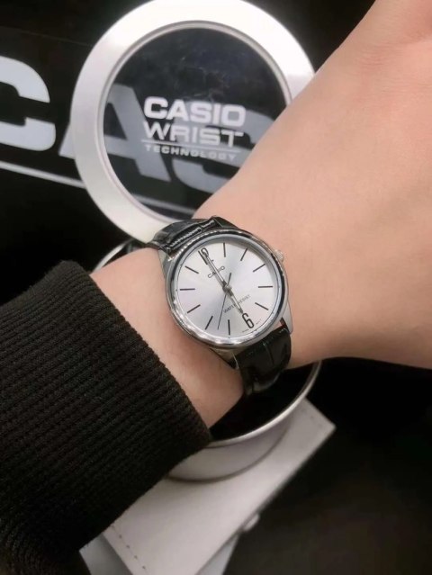 Casio ZEGAREK DAMSKI CASIO LTP-V005L 7BUDF (zd582c) + BOX