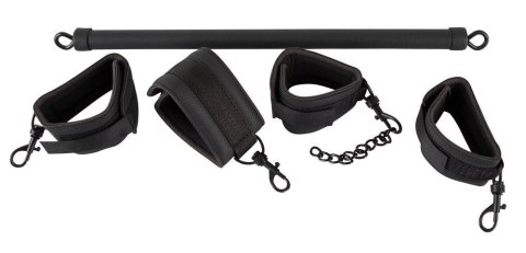 Rozpieracz z kajdankami Fetish Collection 40 cm