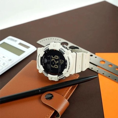 OUTLET Casio ZEGAREK MĘSKI CASIO AE-1500WH-8B2