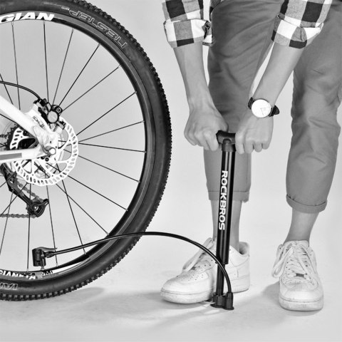 Pompka rowerowa podłogowa 120psi / 8bar końcówki do piłek materacy - czarna