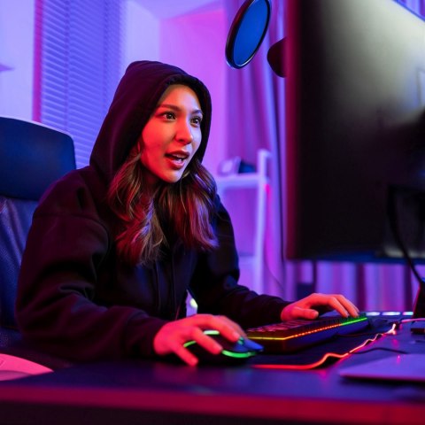 Myszka przewodowa gamingowa optyczna podświetlana 7 przycisków 7200 DPI RGB - czarna