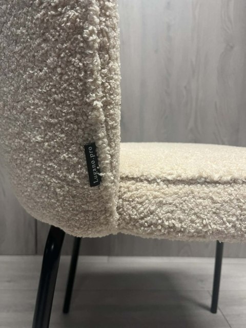 Krzesło tapicerowane tkaniną boucle TEDDY BEIGE