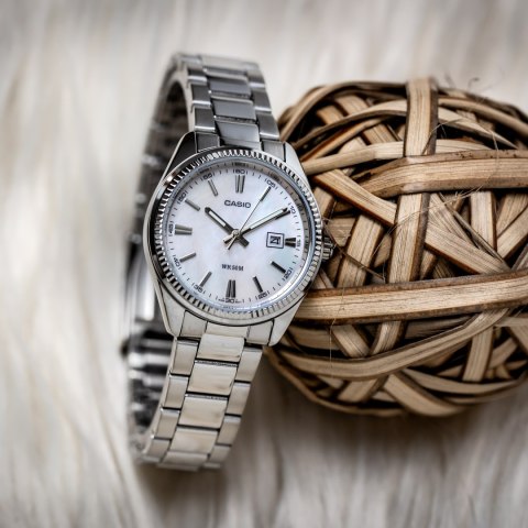 Casio ZEGAREK DAMSKI CASIO LTP-1302DS-4AVDF (zd521g) + BOX