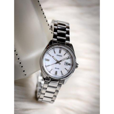 Casio ZEGAREK DAMSKI CASIO LTP-1302DS-4AVDF (zd521g) + BOX