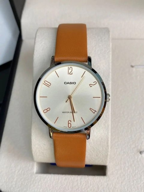 Casio ZEGAREK DAMSKI CASIO LTP-VT01L-5B + BOX