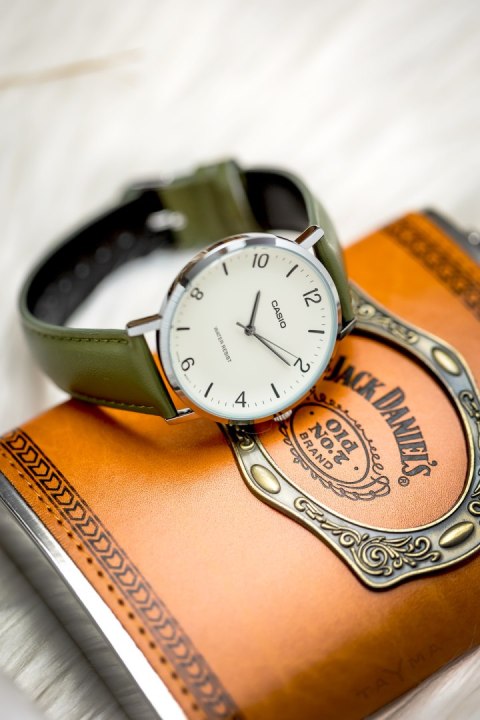 Casio ZEGAREK MĘSKI CASIO MTP-VT03L-7B + BOX