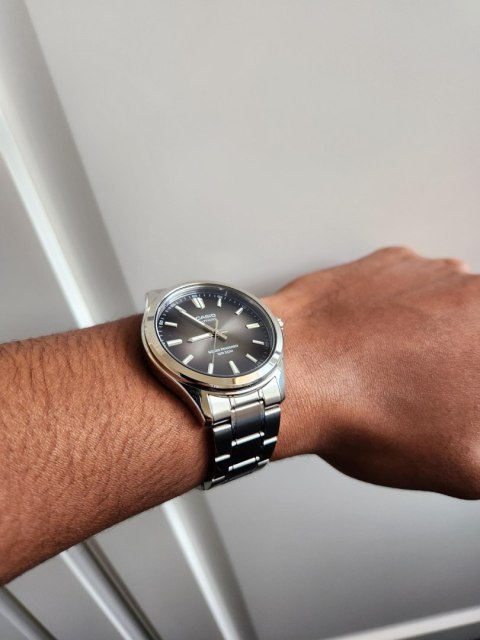 Casio ZEGAREK MĘSKI CASIO MTS-RS100D-1A SZAFIR SOLAR + BOX