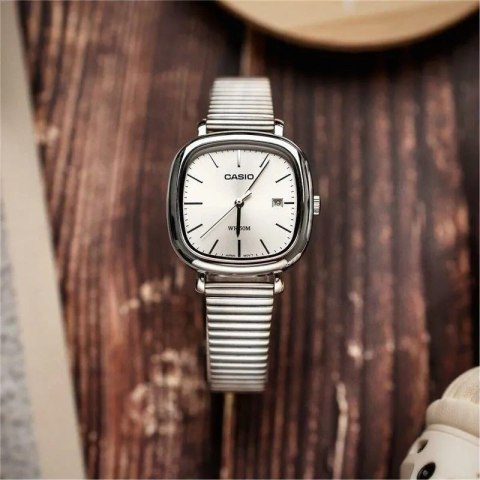 Casio Zegarek Damski Casio LTP-B166D-7A + BOX