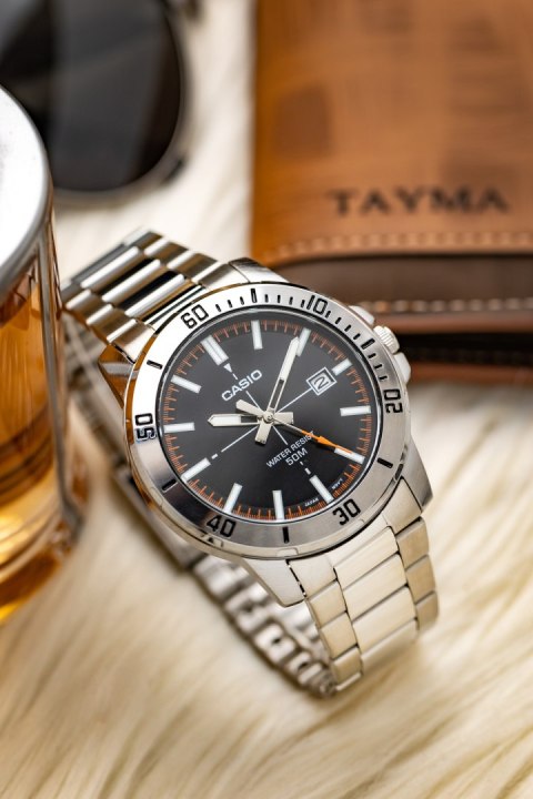 Casio Zegarek Męski Casio MTP-VD01D-1E2VUDF (zd185j) + BOX