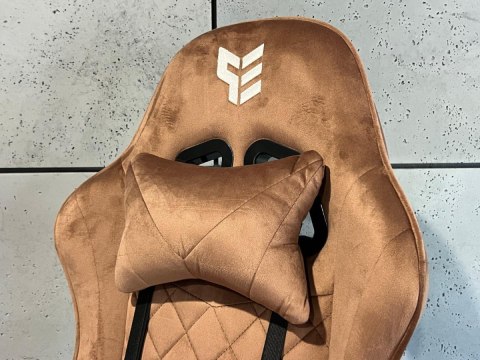 Fotel obrotowy gamingowy XL POKER PRO BROWN ALCANTARA