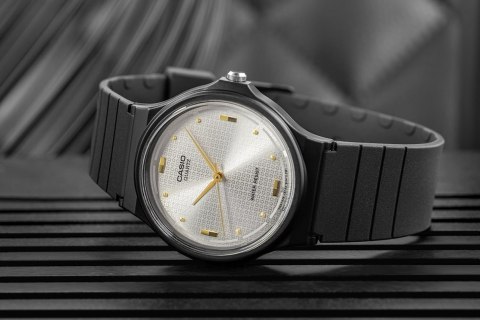 CASIO Zegarek Damski CASIO MQ-76-7A1LDF + BOX