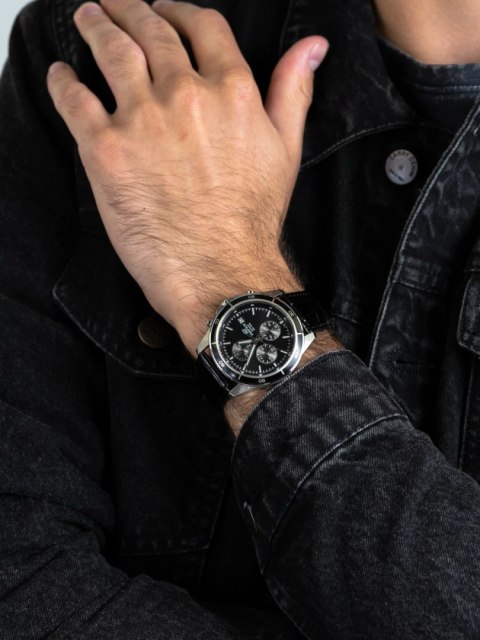 Casio ZEGAREK MĘSKI CASIO EDIFICE Chronograph EFR-526L-1AV + BOX