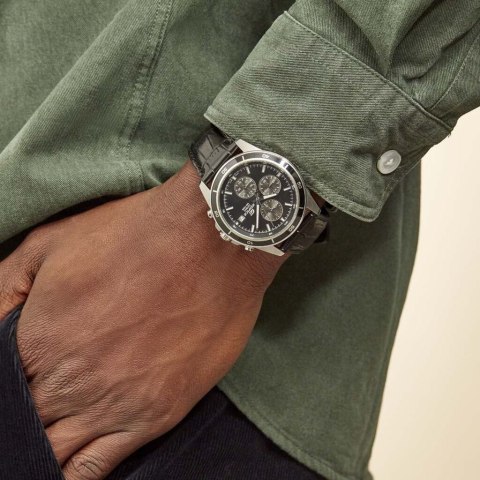 Casio ZEGAREK MĘSKI CASIO EDIFICE Chronograph EFR-526L-1AV + BOX